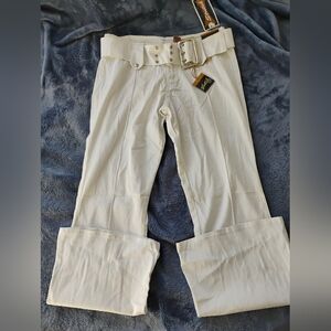 White Denim Pants with Belt